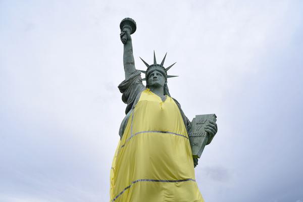 原來你也是炮灰TXT在線閱讀