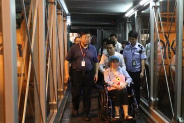 (電競)越海 提燈小豆子為什么不更了