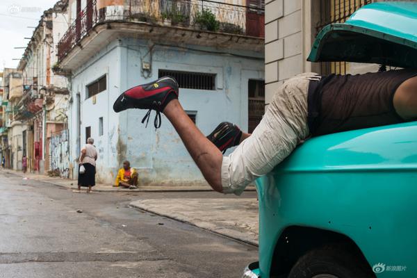 營業(yè)悖論txt無刪減番外